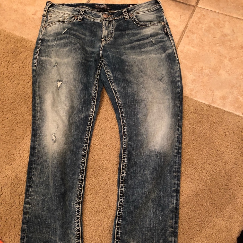 SILVER CAPRI’S BOYFRIEND NWOT 32/25